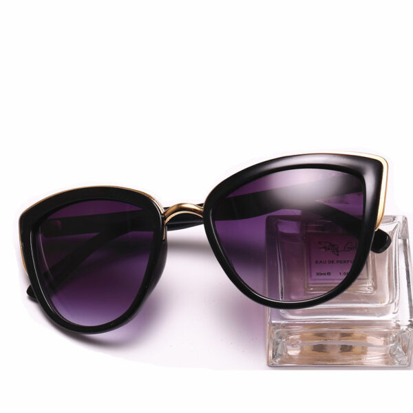 UV protection ladies sunglasses - Image 3