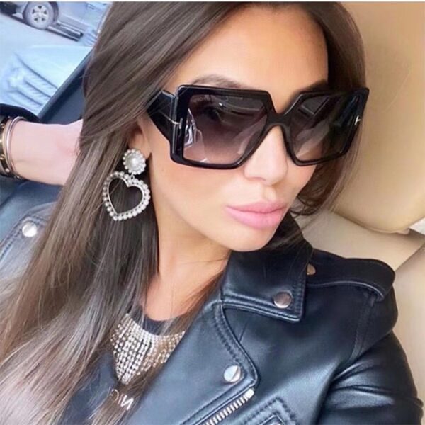 New Ladies Fashion Personality Black Sunglasses