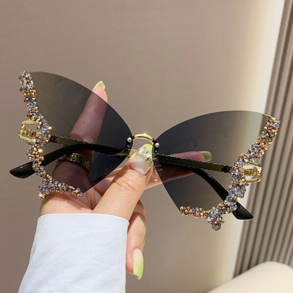 Luxury Diamond Butterfly Sunglasses Women Brand Y2K Vintage Rimless Oversized Sun Glasses Ladies Eyewear Shades - Image 8