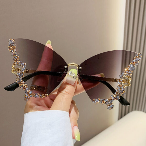 Luxury Diamond Butterfly Sunglasses Women Brand Y2K Vintage Rimless Oversized Sun Glasses Ladies Eyewear Shades - Image 7